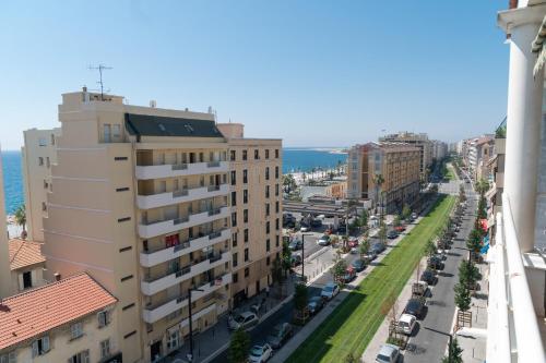 Appartement Top Floor Apartment Santa Barbara 114 Avenue de la Californie Nice