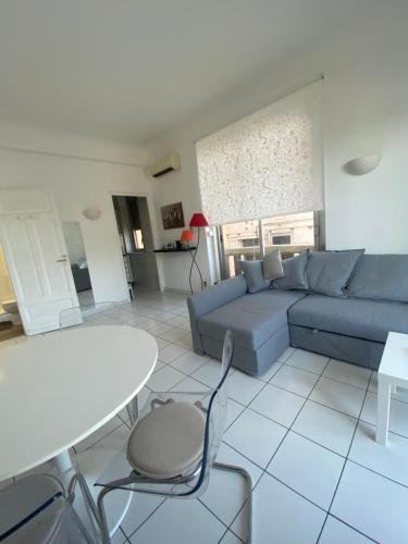 Toulon Mourillon, Panoramic sea view apartment Facing the beaches Toulon france