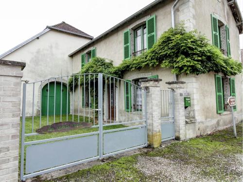 Traditional house Fishing walking 30km from Vesoul Vanne france