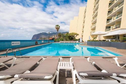 Tranquil Beachside Stay - Atlantic Gardens Beach Funchal portugal