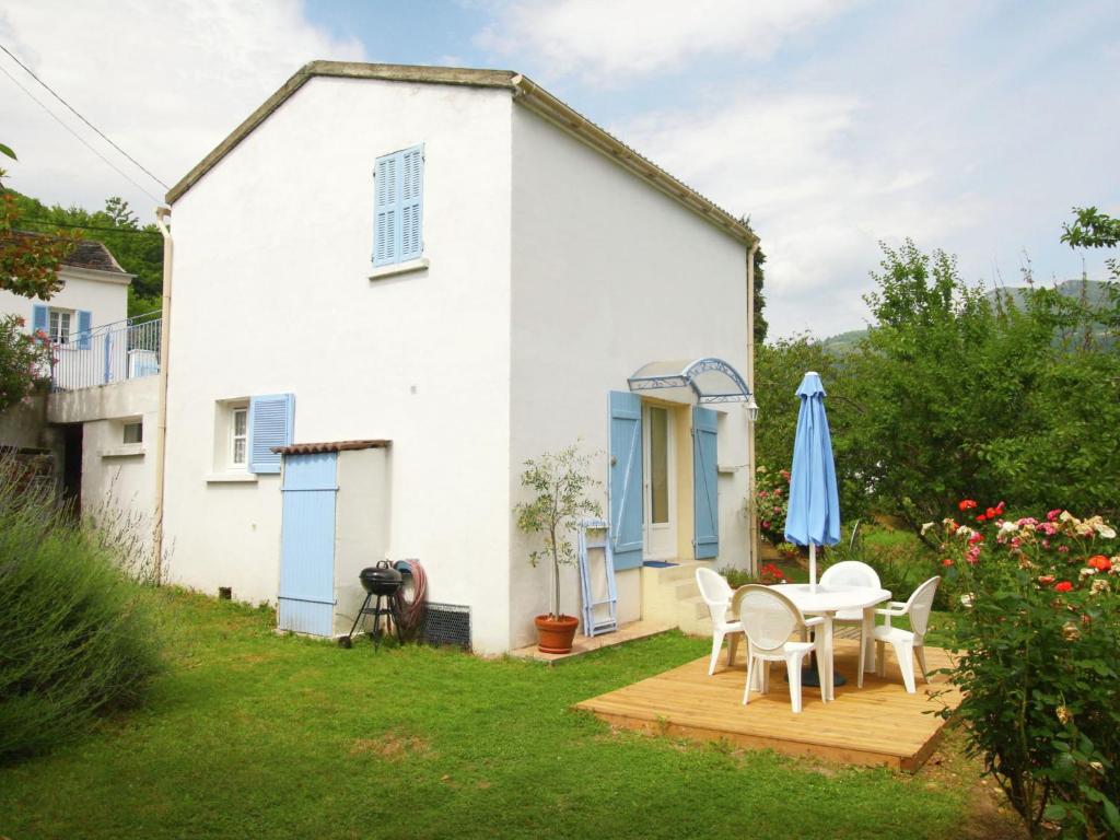 Maison de vacances Tranquil Holiday Home in Corsica with Terrace , 20213 Penta-di-Casinca