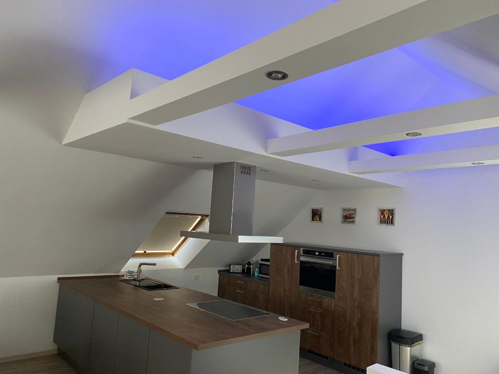Appartement Traumhafte Dachgeschosswohnung 8 Maschstraße, 38154 Königslutter am Elm