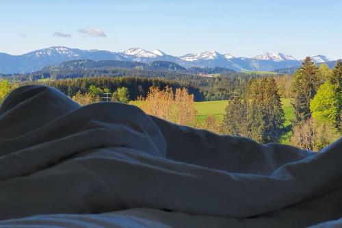 Traumhafter Bergblick im Allgäuer Luftkurort Buchenberg allemagne