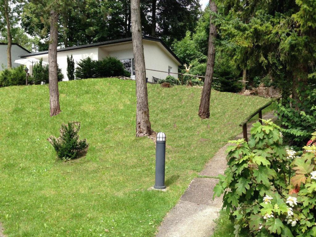 Maison de vacances Traumhaftes Ferienhaus Feriendorf 67 Haus A23 (Europa Feriendorf), 33165 Husen