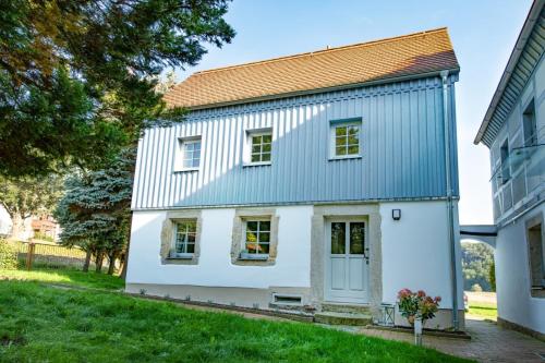 Maison de vacances Traumhaftes Gästehaus an Elbe und Bastei 43 Elbweg Rathen