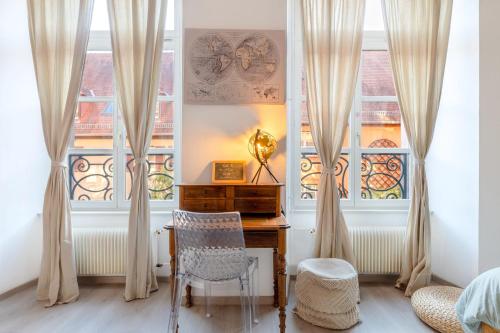 Travel Homes - The Invitation, Ideal Little Venice Colmar france