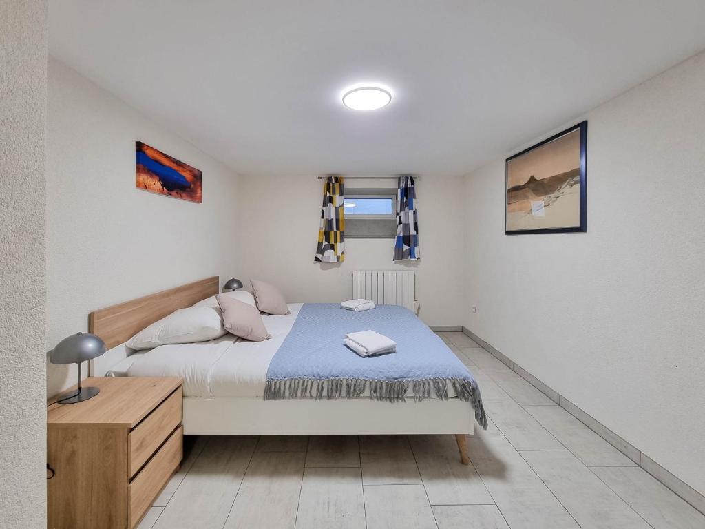 Appartement Travel Homes - Underground, F1 chic et rénové Rez de chaussée 19 Rue de la Montagne, 68100 Mulhouse