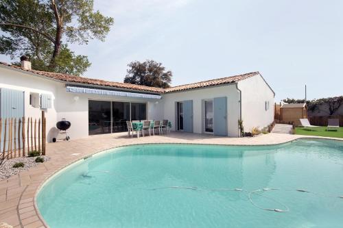 Très belle villa avec piscine (4*) Le Bois-Plage-en-Ré france