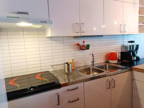 Appartement Tribuperez à Juan-Antibes Bâtiment TYR, appartement 369 Chemin de Tanit, Mas de Tanit Juan-les-Pins