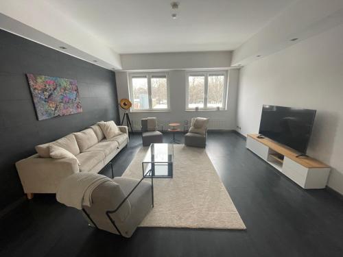 Appartement TruRetreats Design Loft I Riesige Küche I AppleTV I 65z SmartTV I 150qm 28-30 Oehleckerring 2. OG (vorne Mitte) Hambourg