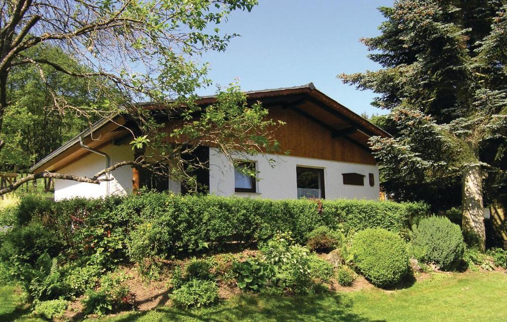 Maison de vacances Two-Bedroom Holiday home Dautphetal with a Fireplace 08 , 35232 Holzhausen