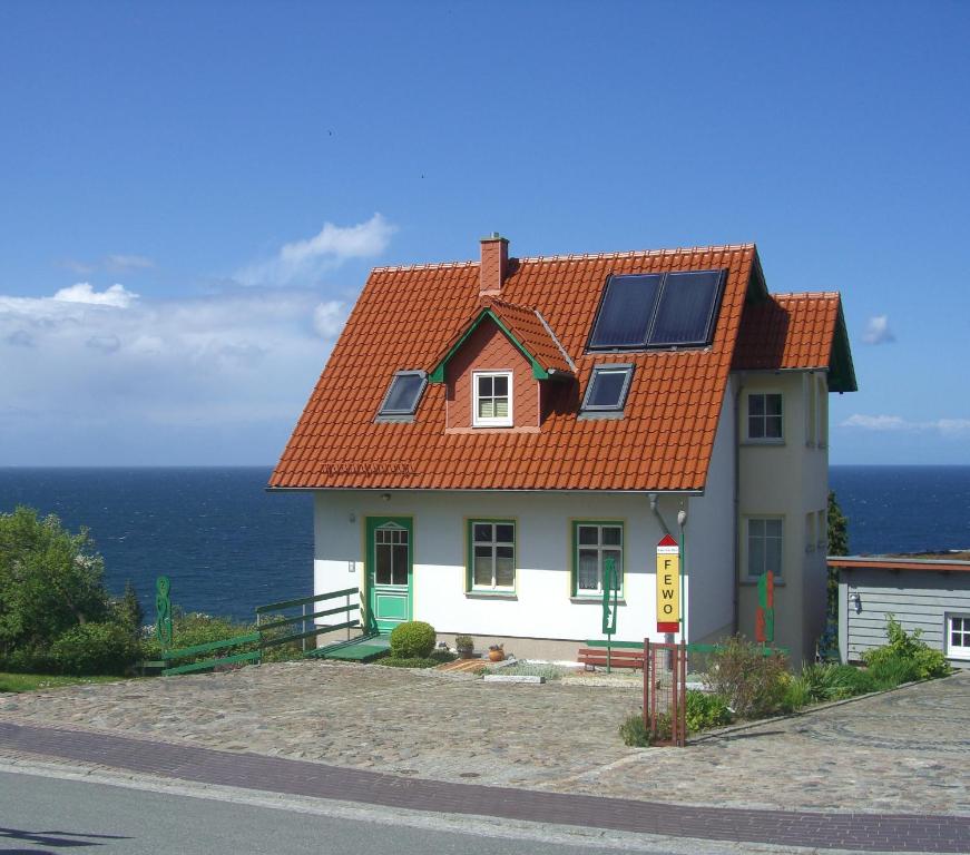 Appartements Über dem Meer Ostseeblick 2, 18551 Lohme