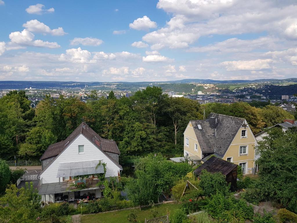 Appartement Über den Dächern von Koblenz, dem Himmel so nah 42A Am Löwentor, 56075 Coblence