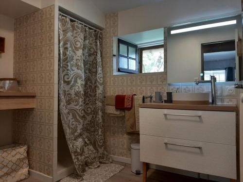 Appartements Un séjour d'exception au Logis du Château 216 Route de Ribemont Mornay Saint-Pierre-de-lʼÎle
