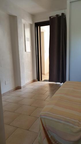 Appartement Une chambre dans la résidence proche de plage, commerces et centre ville Residence MARINE  Route de Pietramaggiore Calvi