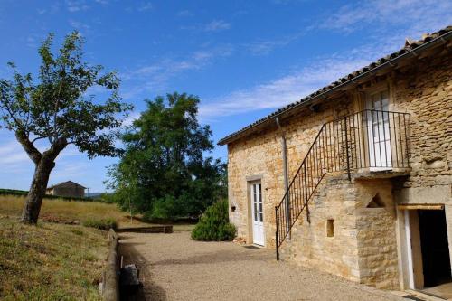 Maison de vacances Une Maison de campagne en Bourgogne du Sud 1 Chemin des Rogniers, La Croix  Léonard Tournus