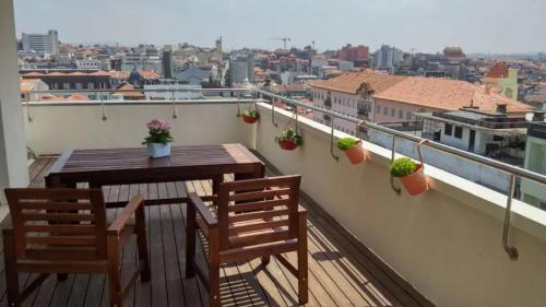 Unique Spacious Penthouse Downtown Porto-40m2 Terrace Porto portugal