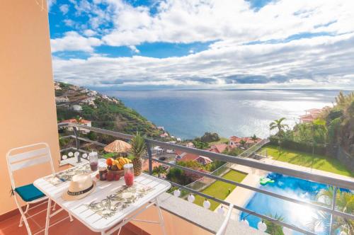 Appartement Unique Tropical Style Penthouse with a Dreamy View - by Madeira Moments Rua Fonte da Senhora Calheta