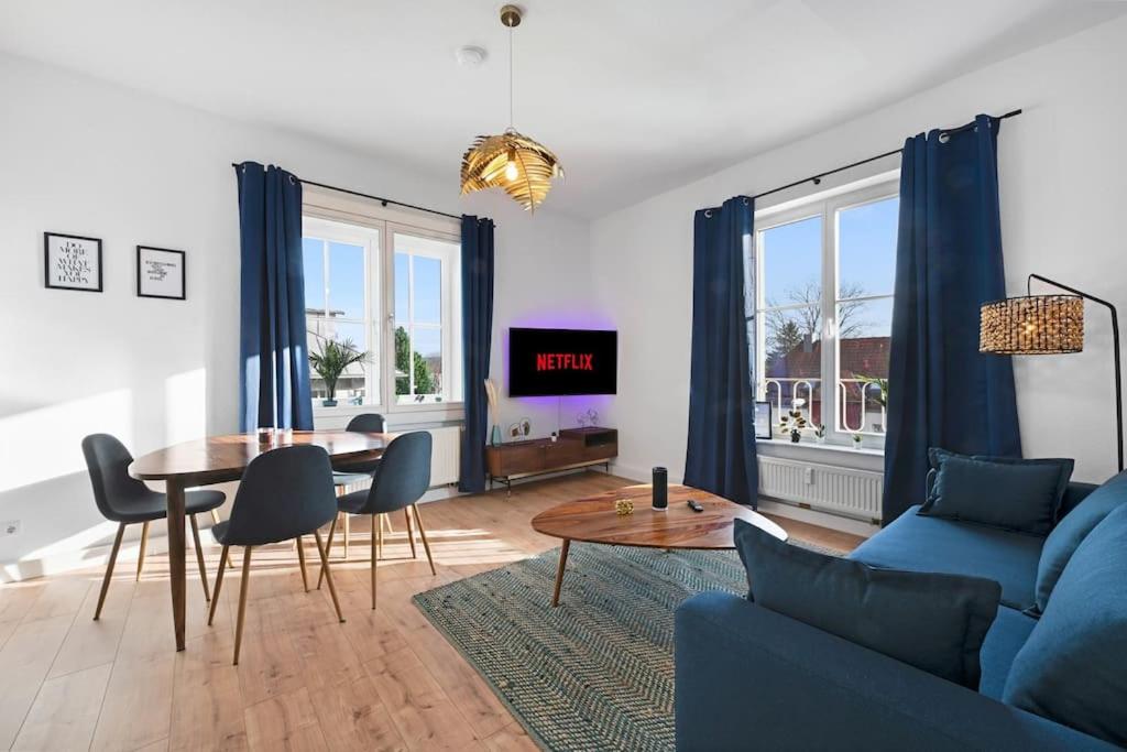 Appartement uniquebnb -Suite- Netflix/Hotelbett 12 Prof.-Billroth-Straße Wohnung 9 (2. Etage), 01259 Dresde