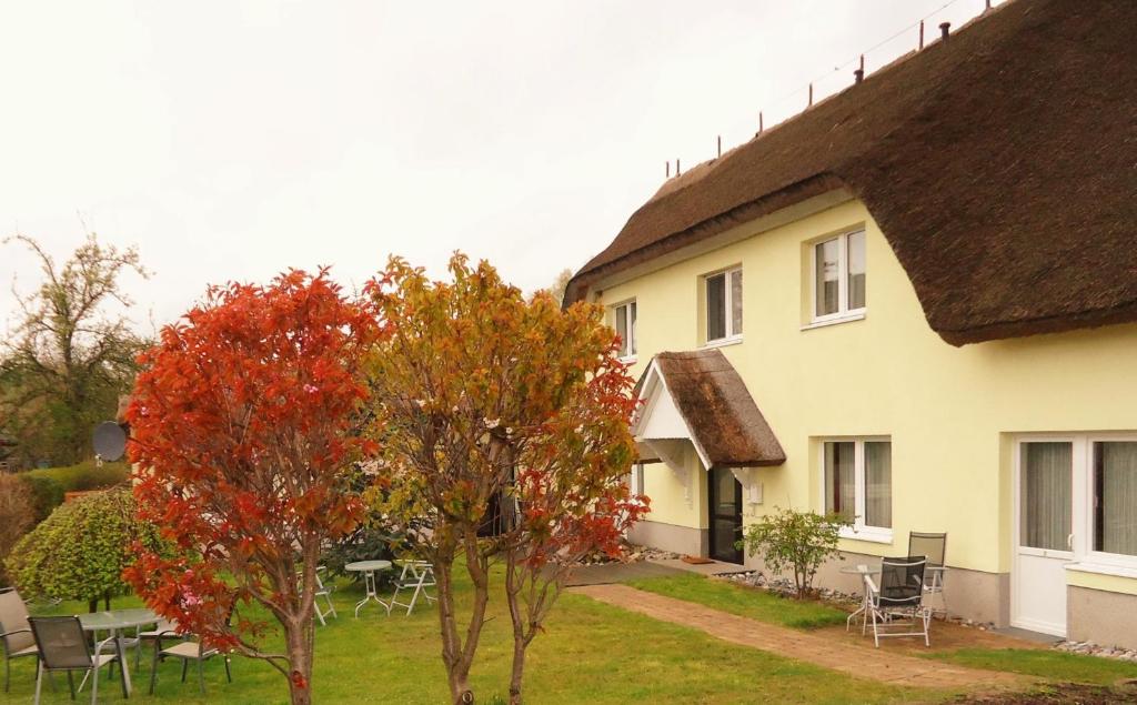 Appartements Uns Wiek-Hus Dorfstr. 42, 18586 Middelhagen