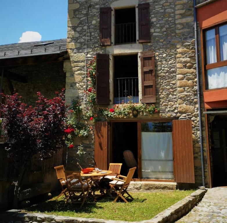 Maison de vacances Ur II - 8 Pax Rue Joseph Llanas, 66760 Ur