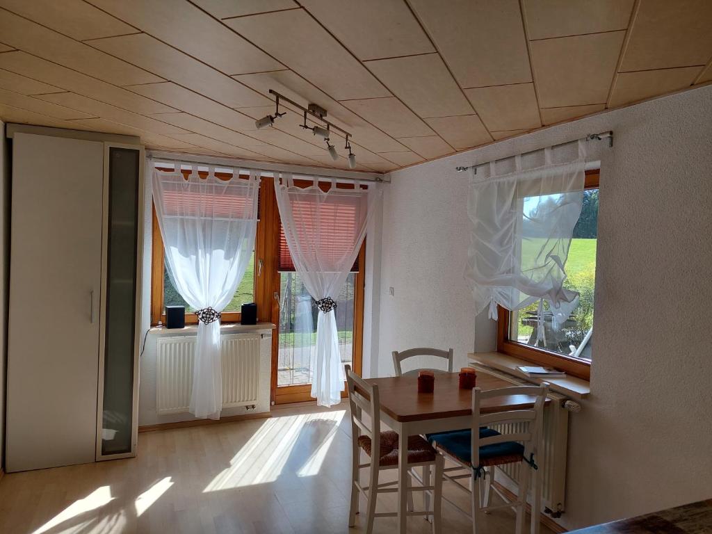 Appartements Urlaub an der Grenze 2 Schafhof, 78730 Lauterbach