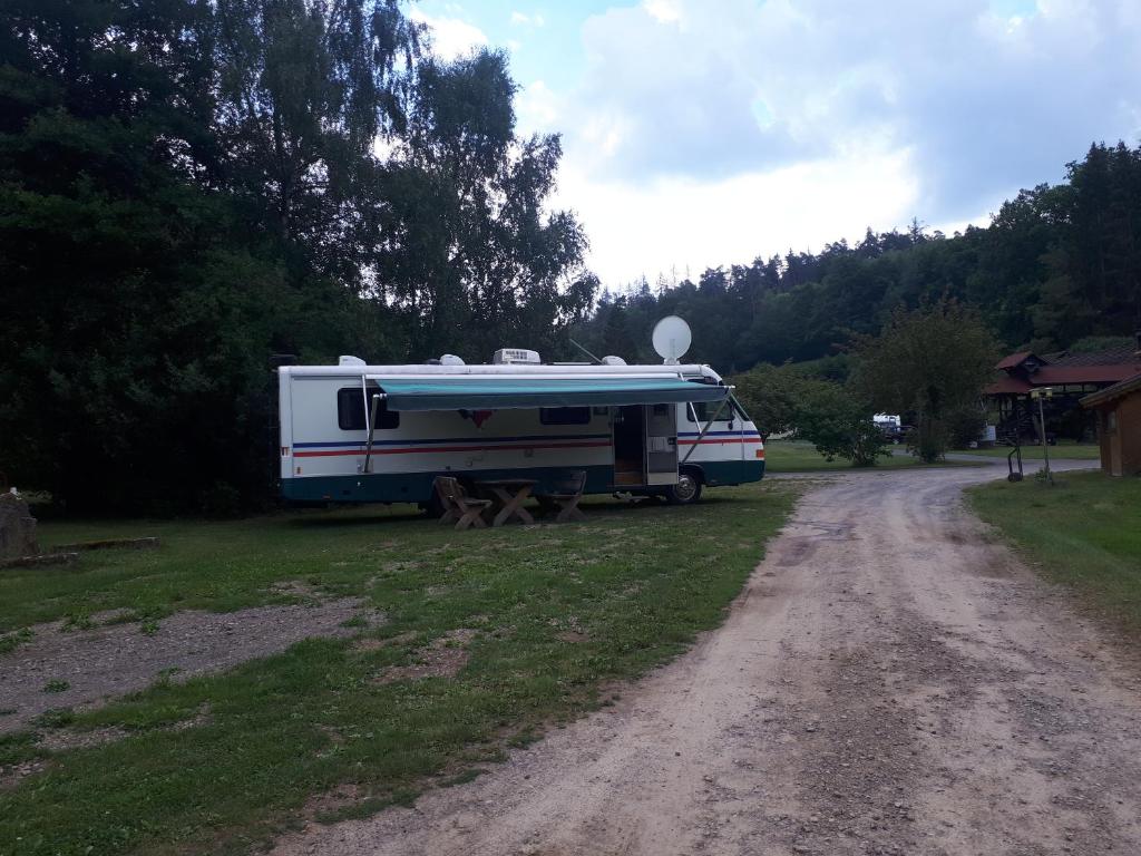 Camping us wohnmobil Zur Alten Mühle 4, 36211 Licherode