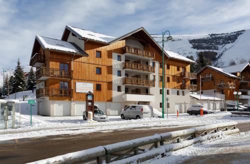 Appart'hôtel Vacancéole - Au Coeur des Ours 4 Route de Champamé Les Deux Alpes