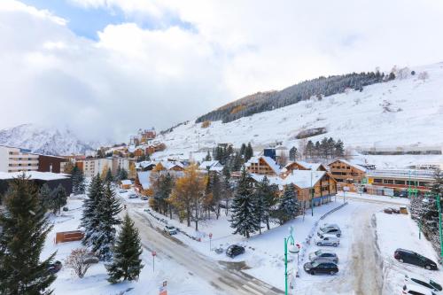 Appartements Vacancéole - Résidence Meijotel 1 place des deux alpes Les Deux Alpes