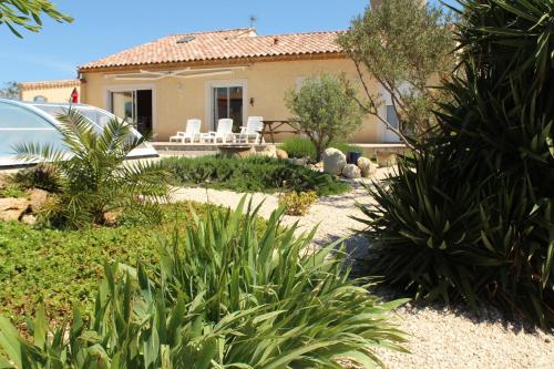 Maison de vacances VACANCES HERAULT AUTIGNAC LOTISSEMENT DU CHATEAU D EAU 12 Autignac