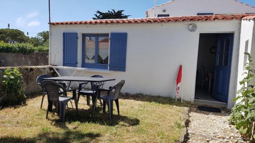 Maison de vacances Vacances pour 4 personnes en toute simplicité La Madeleine 13 / 15 Noirmoutier-en-l\'Île