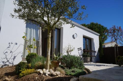 Vacation Home - Maison de vacances Saint-Xandre france