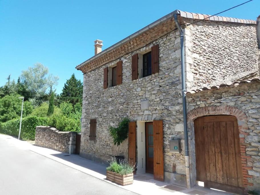 Maison de vacances Vakantiehuis “Le Verbe” in de Drôme Provençale Rue Etienne Gougne, 26160 Le Poët-Laval