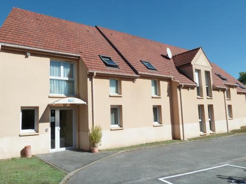 Val Hotel Châteaufort france