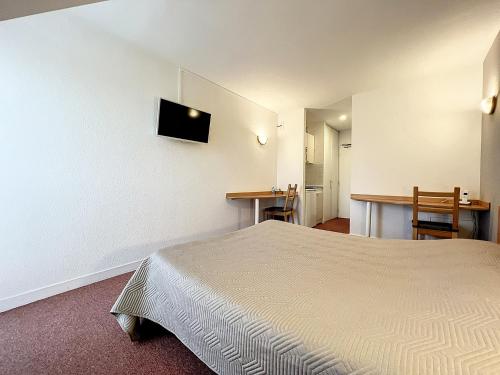 Appart'hôtel Val Hotel 3 PLACE DES DIX TOISES Châteaufort