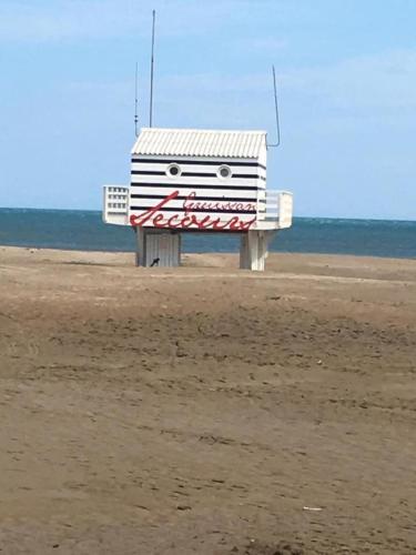 VENEZ SEJOURNER A GRUISSAN ....PLAGE DES CHALETS Gruissan france