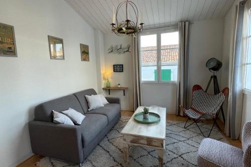 Appartement Very bright nest with terrace in the village 7 Rue Gustave Dechézeaux La Flotte