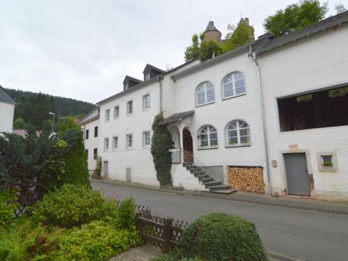 Maison de vacances Very comfortable house with two bathrooms and a garden  Mürlenbach