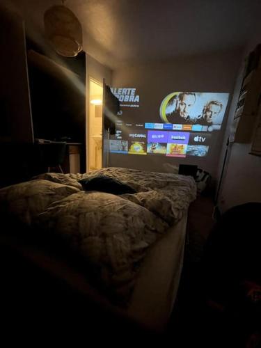 Appartement Vidéo Projecteur - Le Cinéma de la mairie 74B Rue du Moutier Aubervilliers