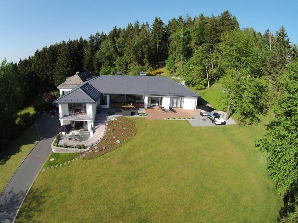 Appartement View & Garden Villa Schauenstein Am Thonberg 8, 95197 Schauenstein