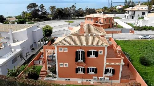 Villa Vila Branca Travessa da Armação Urb. Compave, Vila Branca, 148 Guia