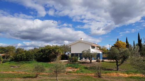 Maisons de vacances Vila Valmonte Caixa postal 67 Monte da Pedra Alva