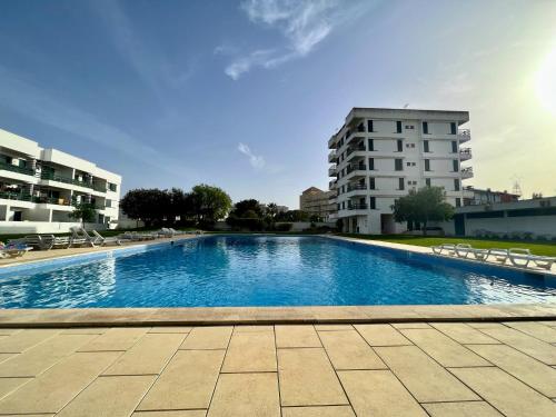 Vilamoura Central 4 With Pool by Homing Vilamoura portugal