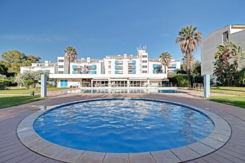 Vilamoura Lagoon with Pool by Homing Quarteira portugal