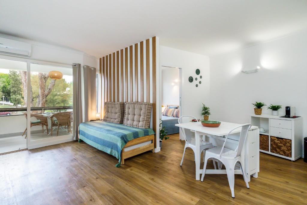Appartement Vilamoura - Tennis Golf Mar - Apart para 4 totalmente renovado B Rua da Espanha, 8125-406 Vilamoura