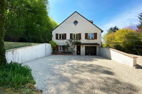 Villa 16 personnes, au cœur de la campagne Triguères france