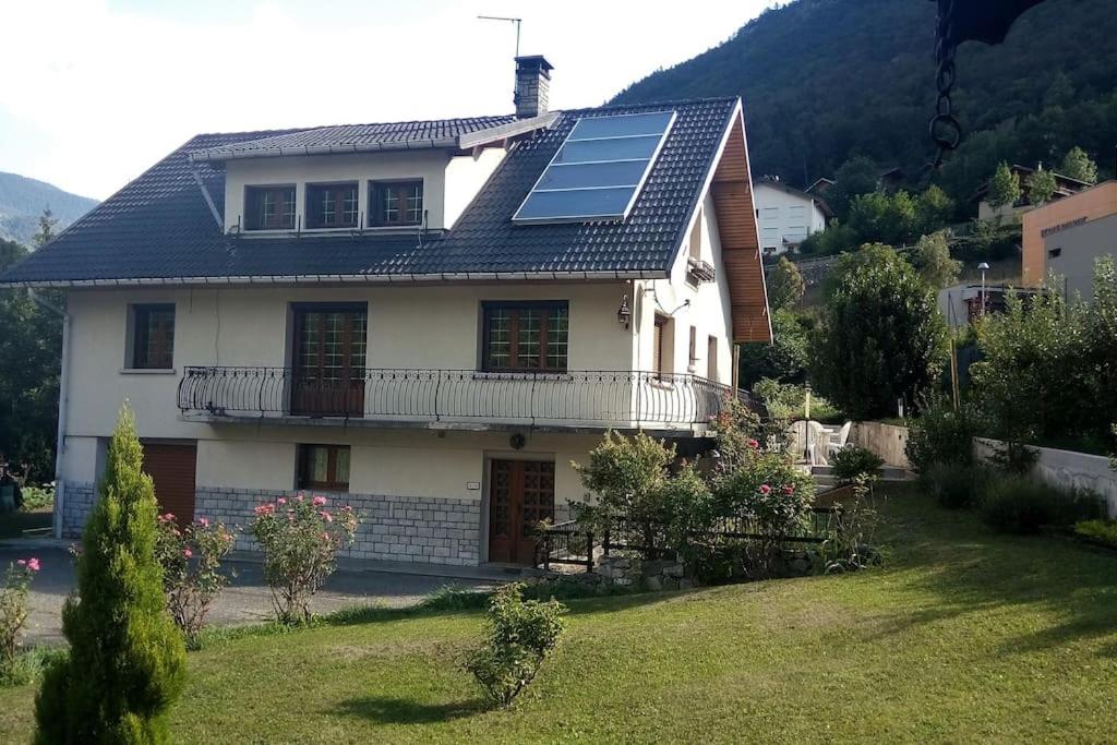 Villa Villa 180 m² proche 3 vallées et station thermale 513 Route du Roc, 73600 Champoulet