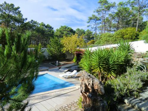 2 bedrooms villa at Pataias 700 m away from the beach with sea view private pool and enclosed garden