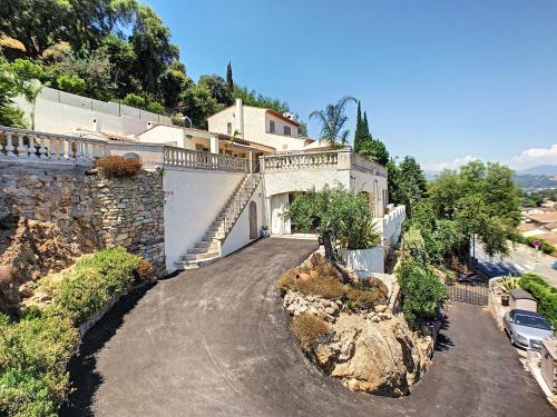 3 Bedrooms Villa near Cannes - Pool & Jacuzzi - Sea View