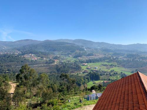 9 bedrooms villa with private pool jacuzzi and enclosed garden at Ponte de Lima Viana do Castelo